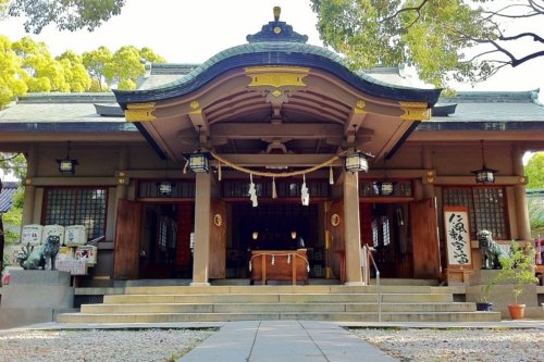 MITSUWAYA Staff Mako's Recommendation Osaka spot "Kozu shrine"