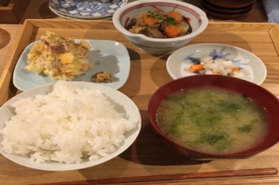 Mitsuwaya Staff HARU's Recommendation local spot"nim."