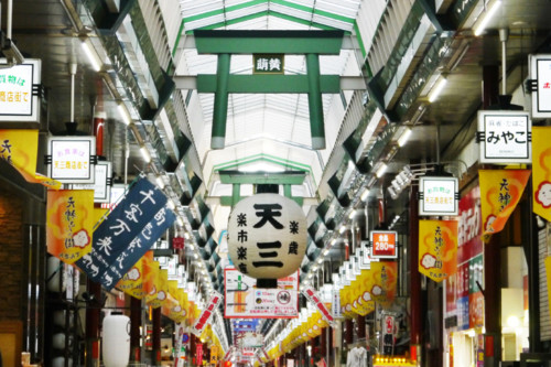 みつわ屋スタッフMakoがおすすめする、大阪の観光スポット"天神橋筋商店街"